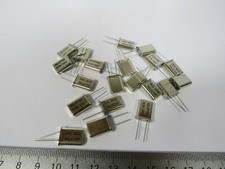 (20 NEW) ECLIPTEK ECXR CRYSTALS 40.320MHZ