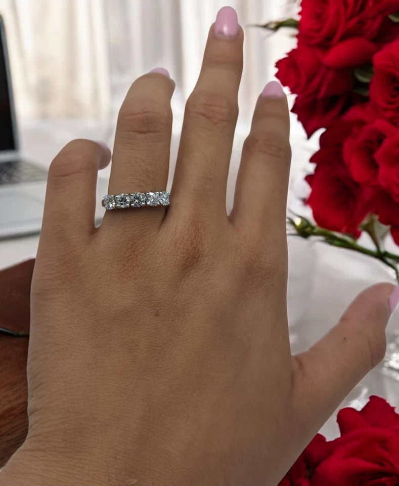 14k Solid Gold 5 Diamond Half Eternity Band, Lab Created Diamond 1.25ctw Ring - Image 2 of 4