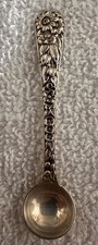 Vintage S Kirk & Son Sterling Silver Floral Repousse Salt Spoon BEAUTIFUL!