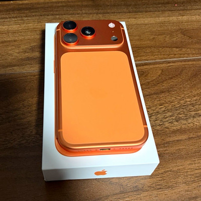 Apple iPhone 17 Pro 256GB Unlocked Cosmic Orange - GREAT Condition 95% Battery