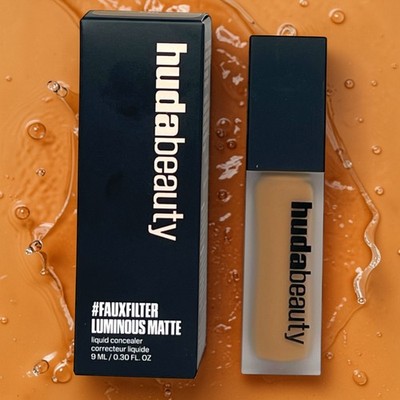 Huda Beauty   FAUXFILTER Luminous Matte   Flüssiger Concealer Crumble 7.IN