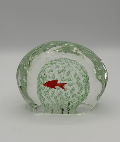 Vintage Murano Style Fish Green Bubbles Aquarium Heavy Art Glass Paperweight 6"