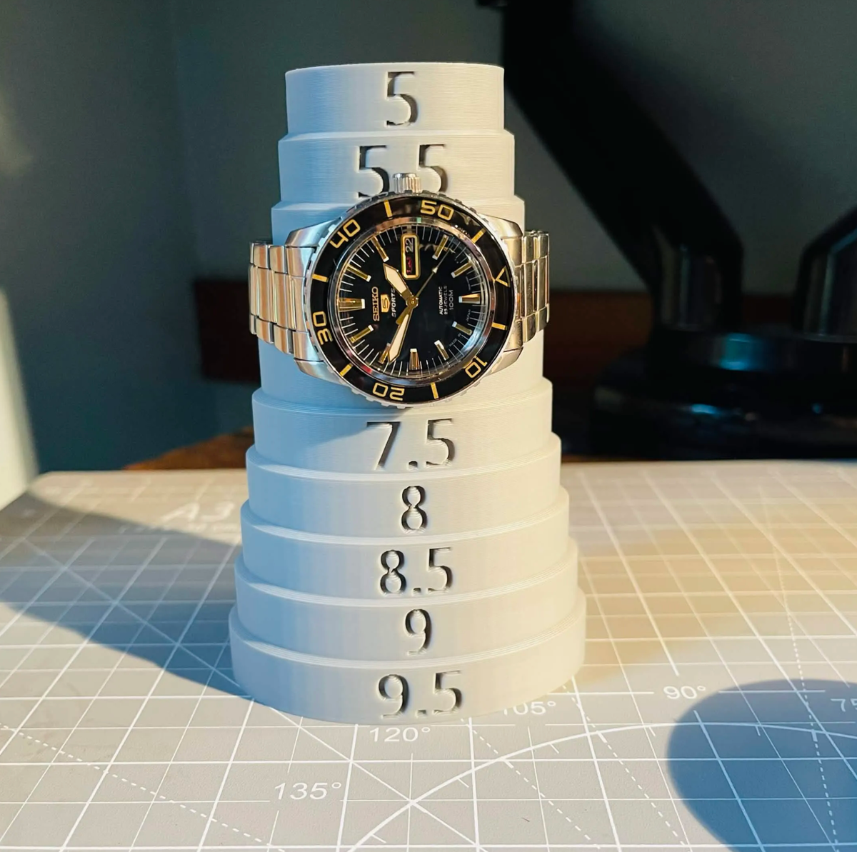 [希少] SEIKO 5スポーツ SNZH57J1 (日本製)＊正常作動 Seiko 5 Sports Men's Black Watch - SNZH57J1 for sale online | eBay