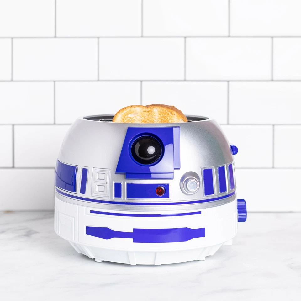 Uncanny Brands Star Wars R2D2 Deluxe Toaster - Lights-Up and Makes Sounds Like A - Image 3 of 4