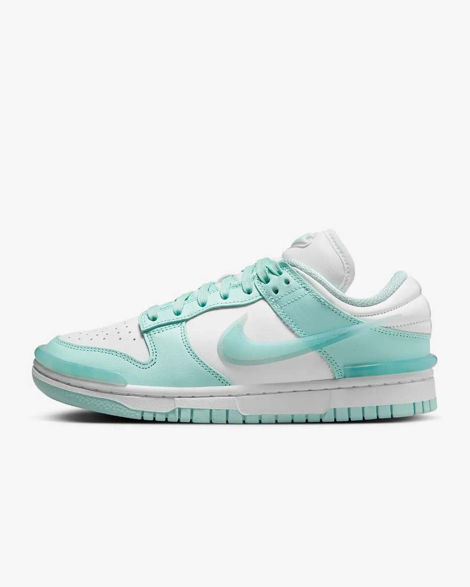シューズ(女性用) NIKE DUNK LOW TWIST 23cm 楽天市場】NIKE WMNS DUNK LOW TWIST black/white-blk dz2794