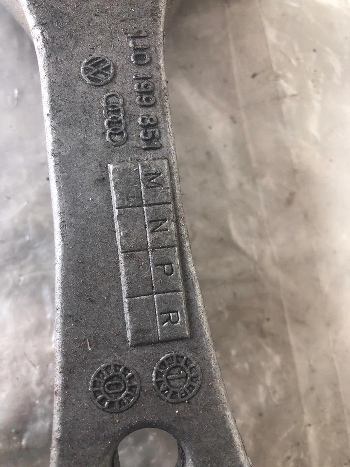 2002 VOLKSWAGEN GOLF GTI Torque Arm Suspension Link Assembly 1J0199851 Hatchback - Image 3 of 4