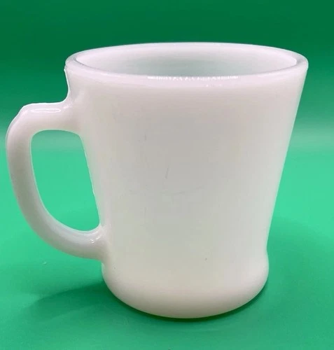 VIntage ANCHOR HOCKING FIRE KING🇺🇸WHITE MILK GLASS D HANDLE COFFEE MUG CUP USA