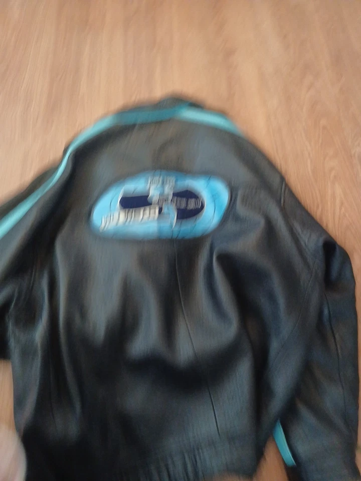 CHAQUETA DE CUERO AUTÉNTICA RESISTENTE ORIGINAL WU TANG 3XL Foto 4 de 4