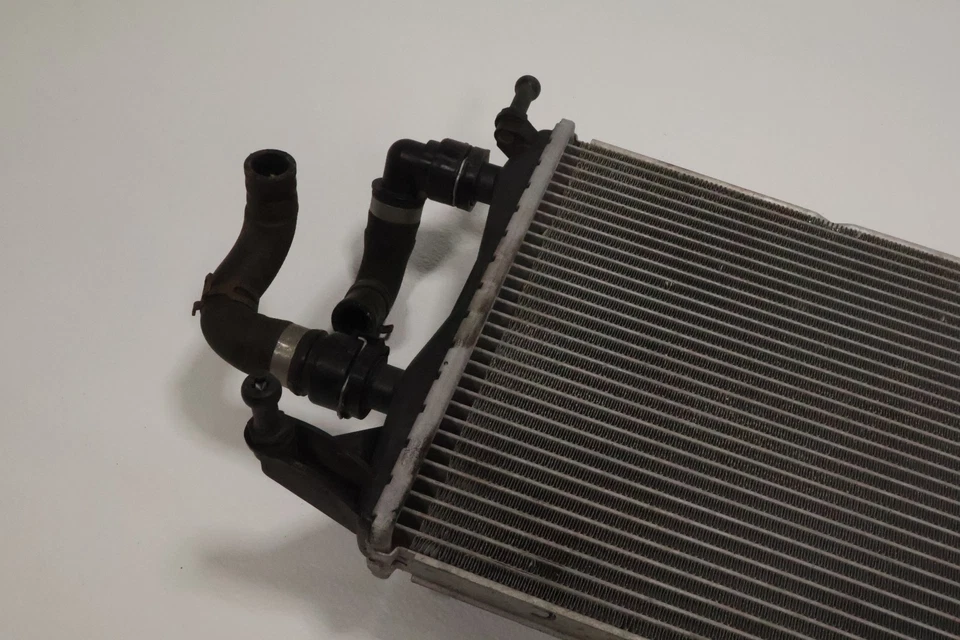 2013 - 2016 MERCEDES GL450 ML550 X166 W166 AUXILIARY INTERCOOLER RADIATOR OEM - Image 2 of 4
