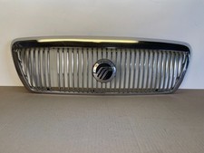 2003 To 2005 Mercury Grand Marquis Front Upper Grill Grille Oem Ai0684 Dw