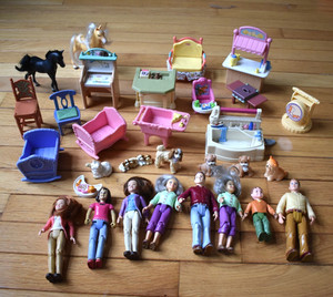 Lot of Fisher Price Dollhouse - People, Dogs, Cat, Horses, Furniture, Grandma