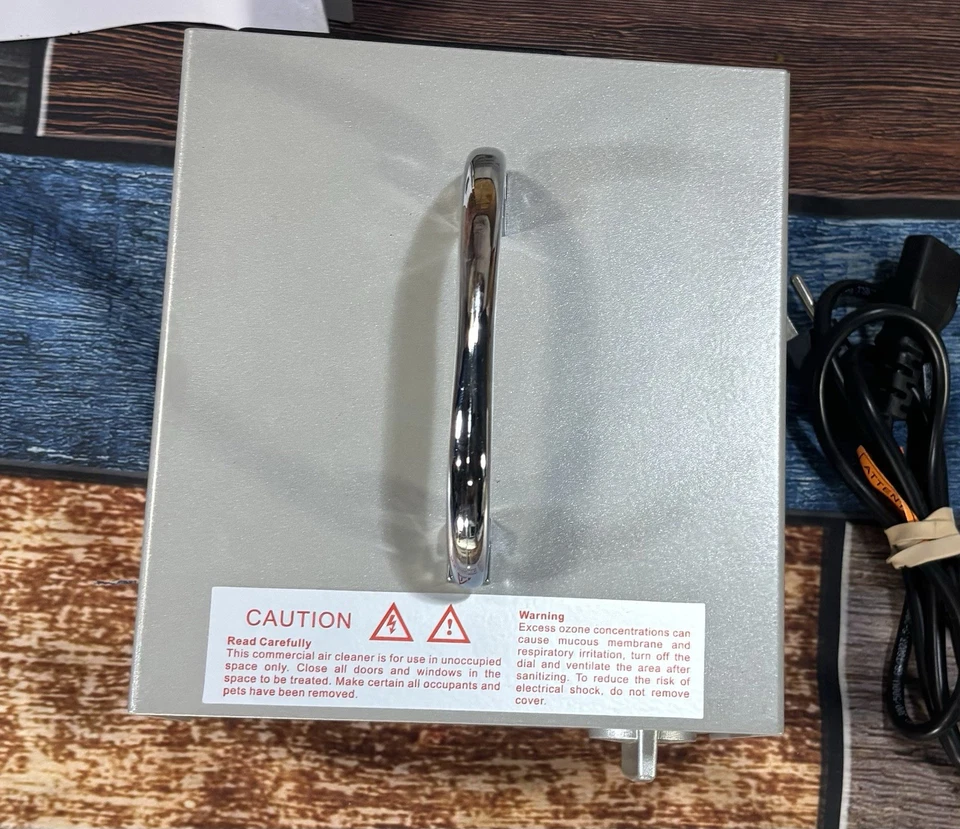 FreshAir Ozone Generator / Commercial Air Purifier - Image 4 of 4