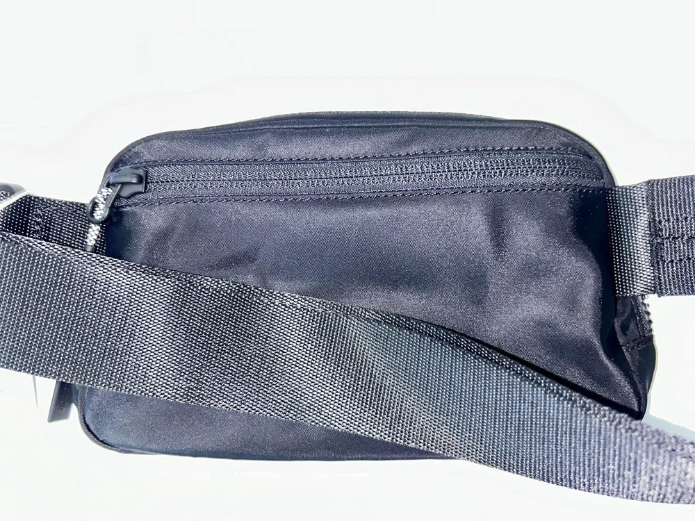 Lululemon Everywhere Belt Bag 1L with 55.5in Strap All Black NWT Authentic