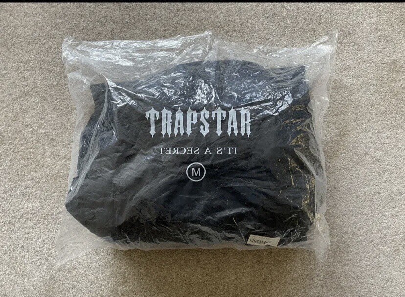 Trapstar Triple Black hyperdrive puffer jacket eBay