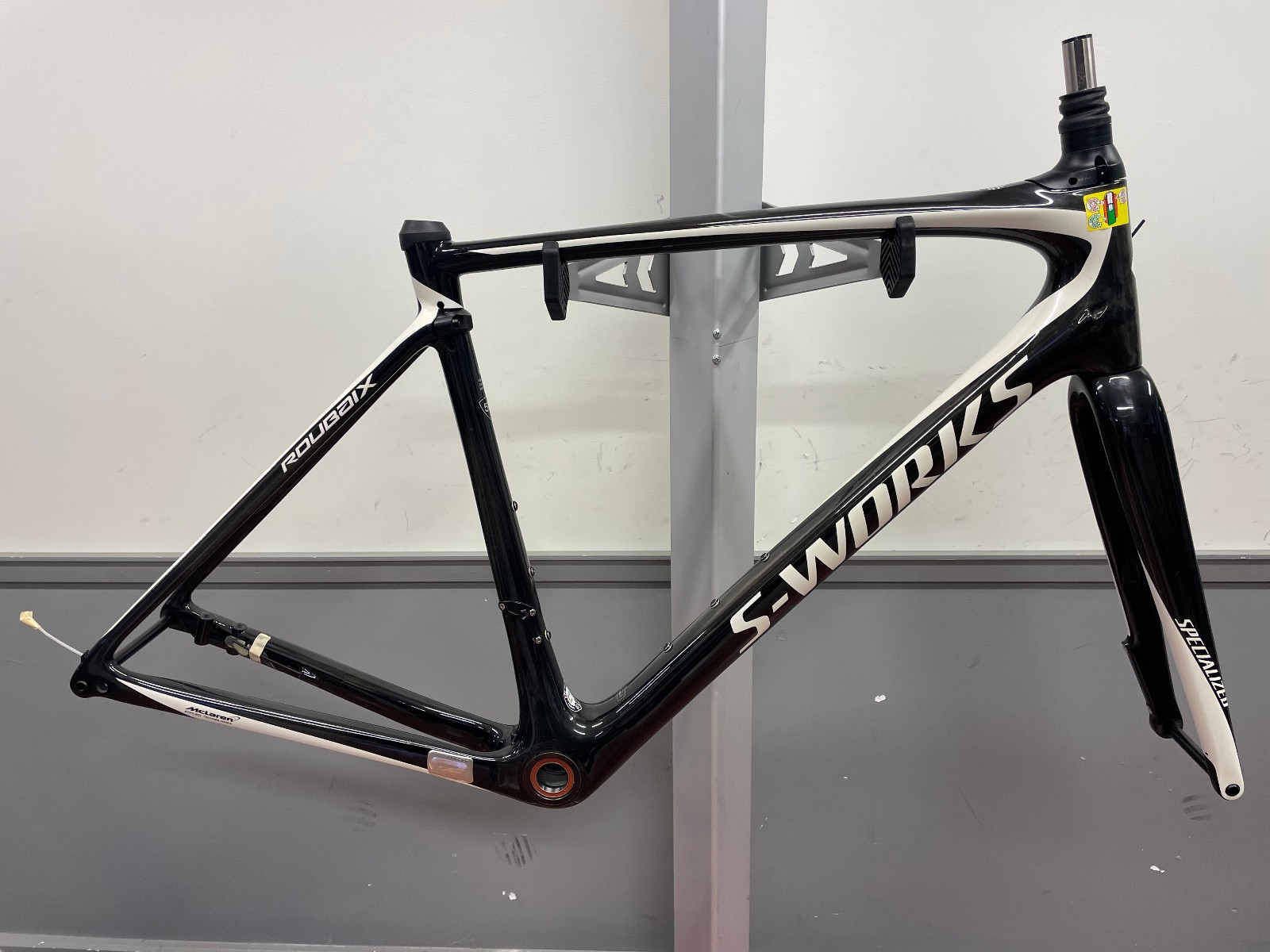 2017 Specialized S-Works Roubaix 56cm Carbon Disc Frameset 700c Future Shock 2.0