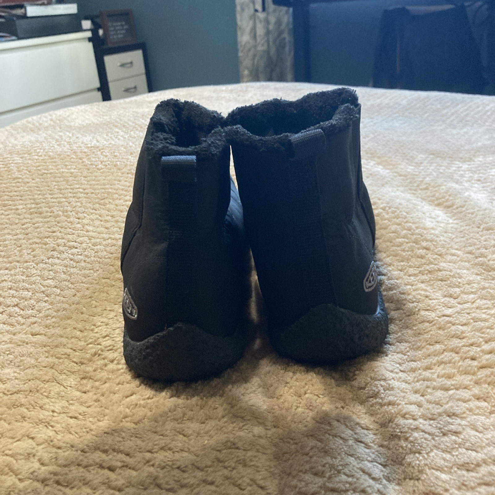 Stivali Keen donna neri Howser trapuntati pull on invernali neve taglia 7 5