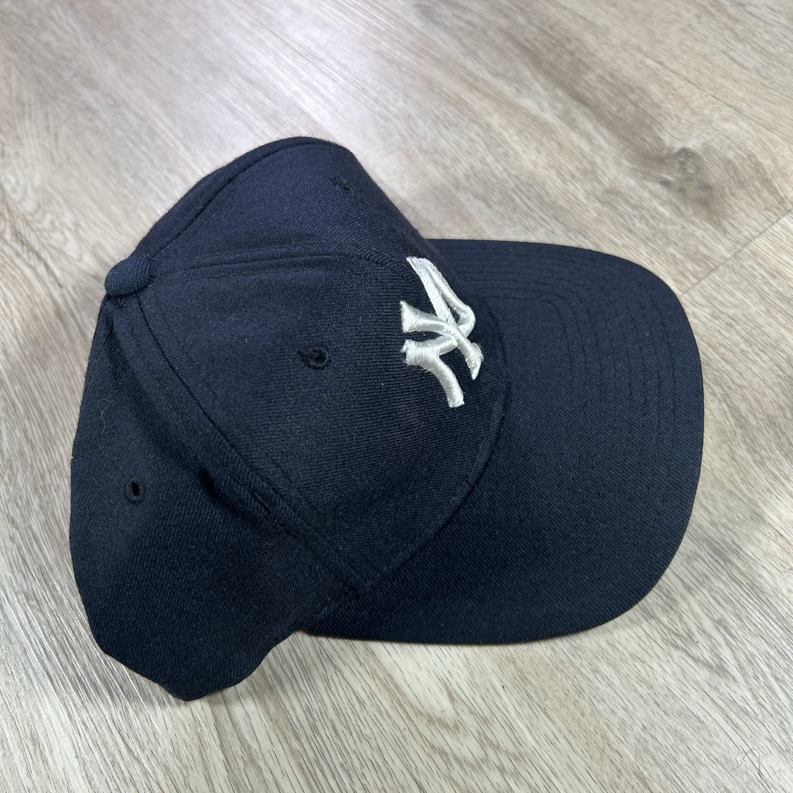 VTG American Needle New York Yankees Snapback Hat MLB Blue Patent 100% Wool Cap