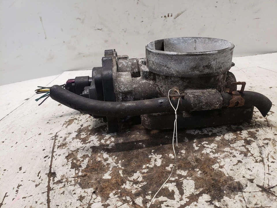 Conjunto de válvula de aceleração do corpo do acelerador compatível com 03-07 HUMMER H2 1400349 - Imagem 2 de 4