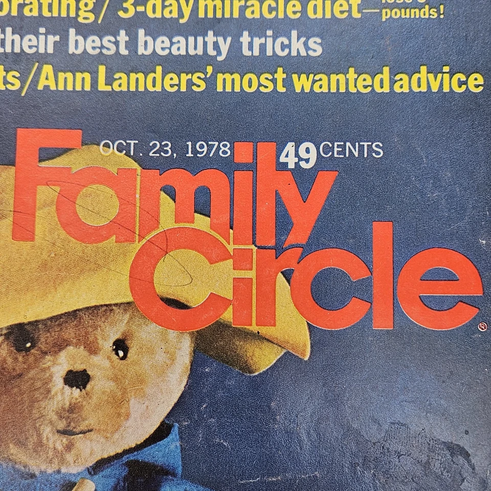 Amazing Vintage Oct 1978 PADDINGTON BEAR Issue of FAMILY CIRCLE Magazine - Image 2 of 4