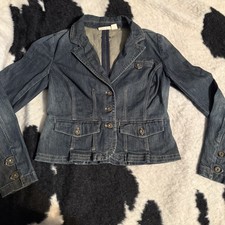 DKNY Jeans Blue Button Pocket Women's Medium Washed Cropped Denim Trucker Jacket