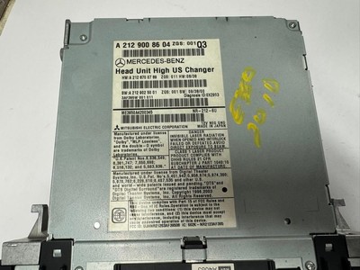 ベンツEクラス w212 純正HDDナビユニット A212 906 33 01 10-13 MERCEDES BENZ W212 E Class Radio CD Player Stereo Receiver