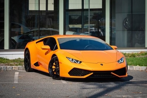 2015 Lamborghini Huracan LP610-4 - Picture 2 of 12