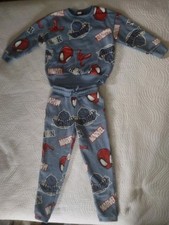 NBA/ Marvel Spiderman, Knicks Sweatsuit/ Pajamas SZ  VG 7-8 Pre-owned Condition 