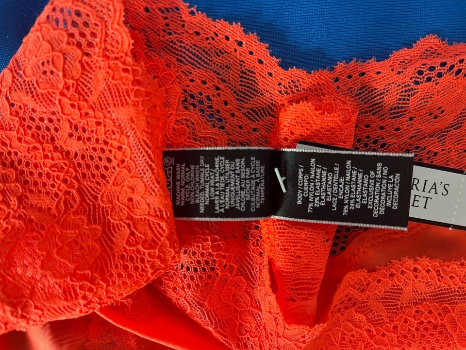 Pack de 2 Bikini L Victoria's Secret Muy Sexy L Neón, L Rosa Pierna Alta Brasileño Foto 4 de 4