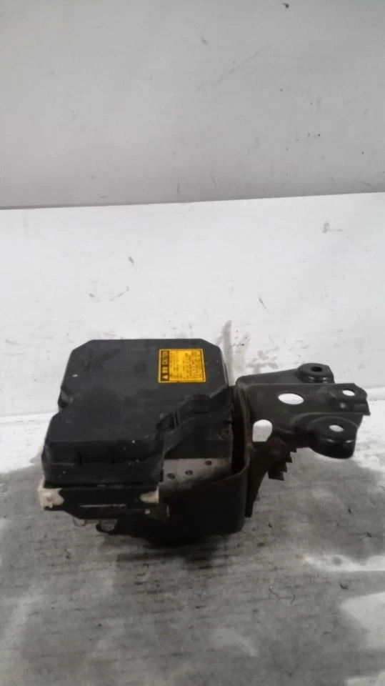 Conjunto de actuador y bomba de pieza de freno antibloqueo para 06-08 RAV4 547799 Foto 2 de 4