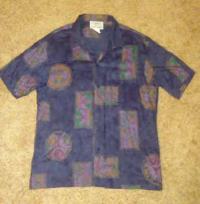 Men's Large Tropico Hawaiian  Buttoned Front Collard Shirt Blue Red Green Gold