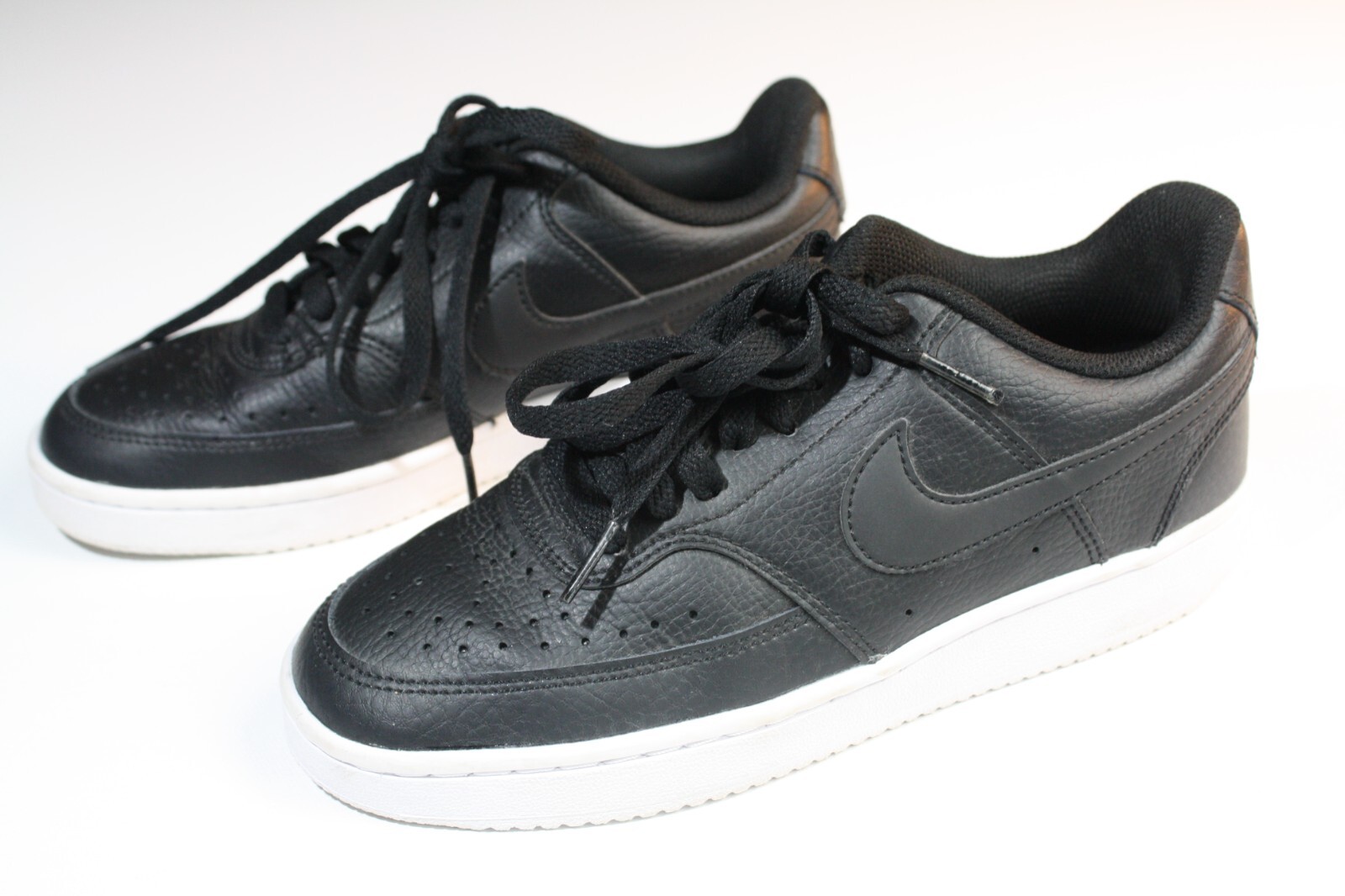 SAOLA Nike Court Vision Sneakers Basse Nero Swoosh Suola Bianca Donna Taglia 6 Scarpe