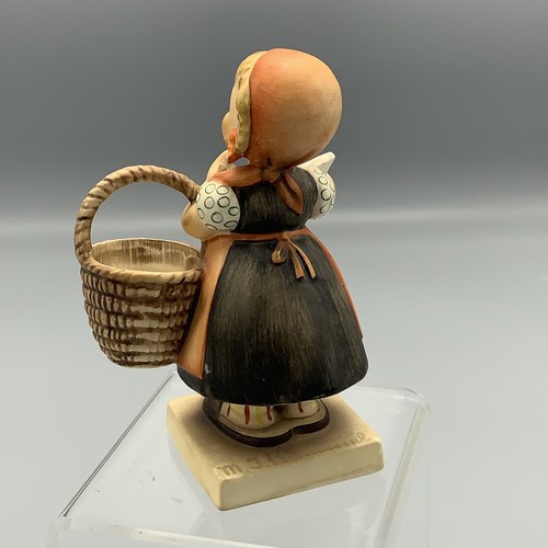 Vintage Goebel MI Hummel Meditation Girl Figurine TMK 3 One Line Mark 13/0 - Picture 4 of 18