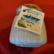 Harry Potter The  Wizarding Trunk  Vanilla   Candle Bottle 