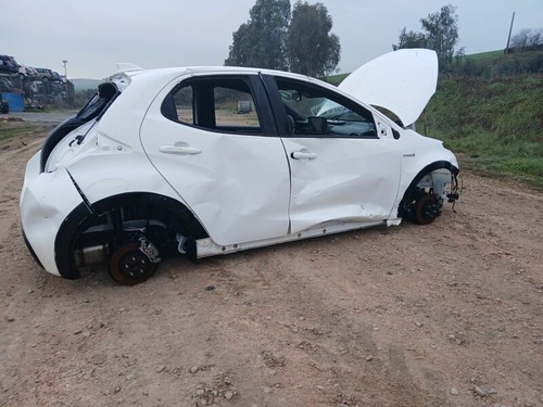85315K0070 vaschetta acqua tergicristallo per TOYOTA YARIS 2017 1163166 - Foto 5 di 6