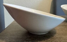 6 World Pure White Ceramic Oblique Mouth Bowl Creative Fruit Salad Noodle Bowls
