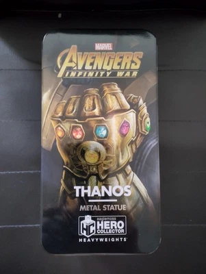 coffret collector marvel, figurine ' thanos " - Photo 1/4