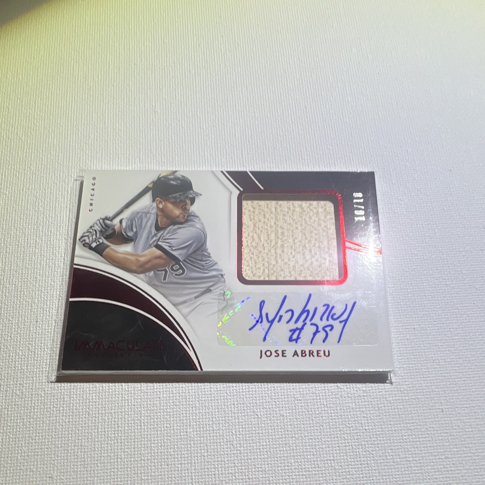 2016 Panini Immaculate - Immaculate Jumbo Material Autographs José Abreu /10