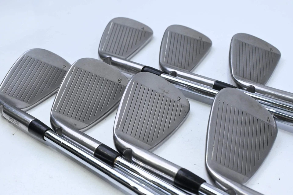 Ping i-Series E1 Irons / 4-PW / Yellow Dot / X-Flex Ping CFS Distance Shafts - Image 3 of 4