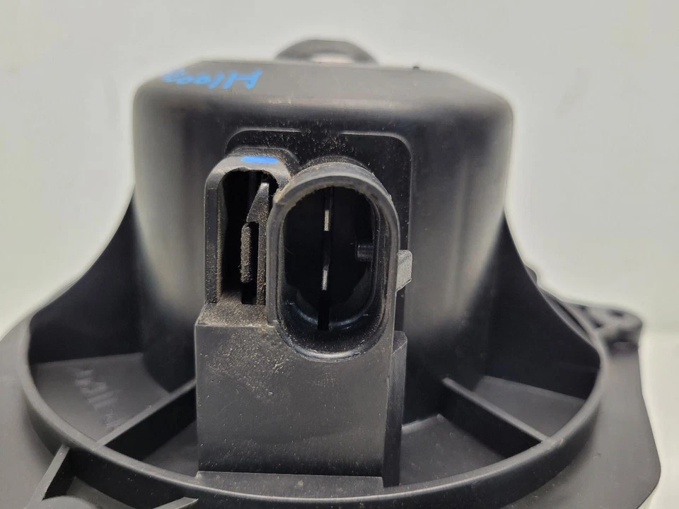 2003-04 Oldsmobile Alero Front Blower Motor - Image 3 of 4