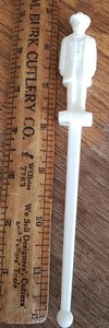 A WONDERFUL VTG JACK DANIELS  Swizzle Sticks Stirrer  white plastic