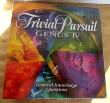 Trivial Pursuit Board Game IV Genus Edition 4 Parker Brothers Brand New (damage)