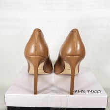 Escarpins Nine West Beige - Taille 8 US - Bout Ouvert & Talon Bas - Occasion