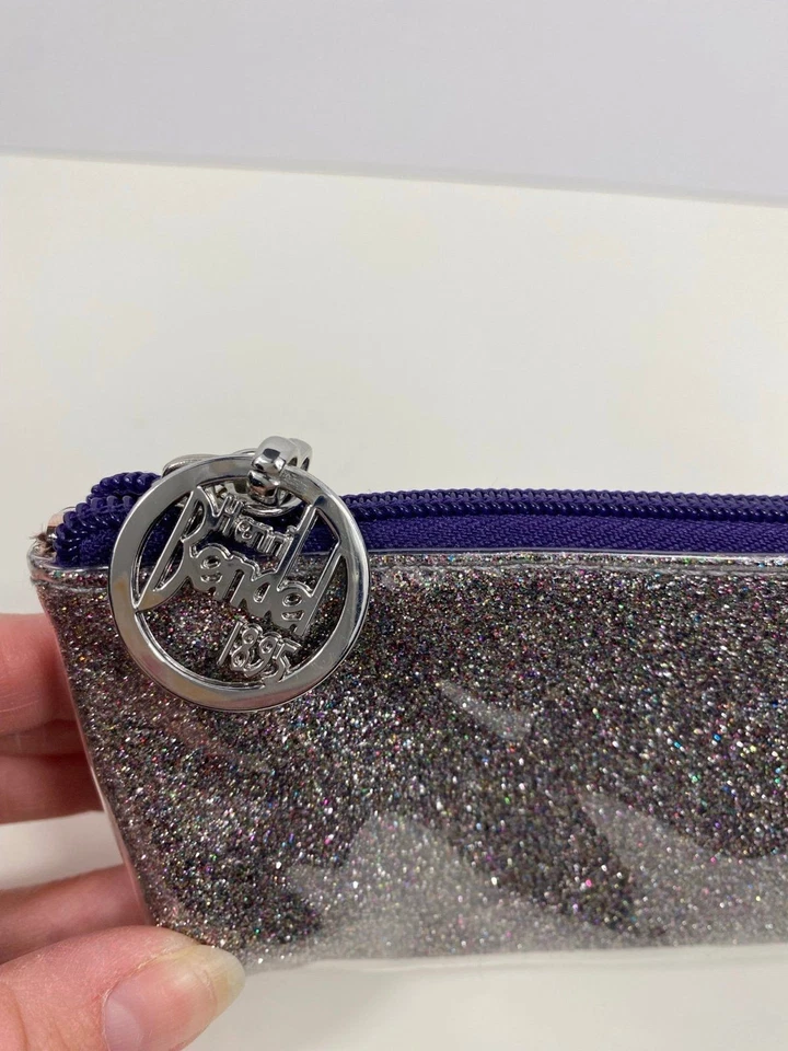 Bolsa de cosméticos Henri Bendel Glitter - plateada Foto 4 de 4