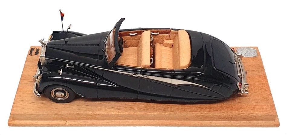 FYP Creations 1/43 Scale No.3 - Rolls Royce Silver Wraith ALW II Nigeria - Black - Image 4 of 4