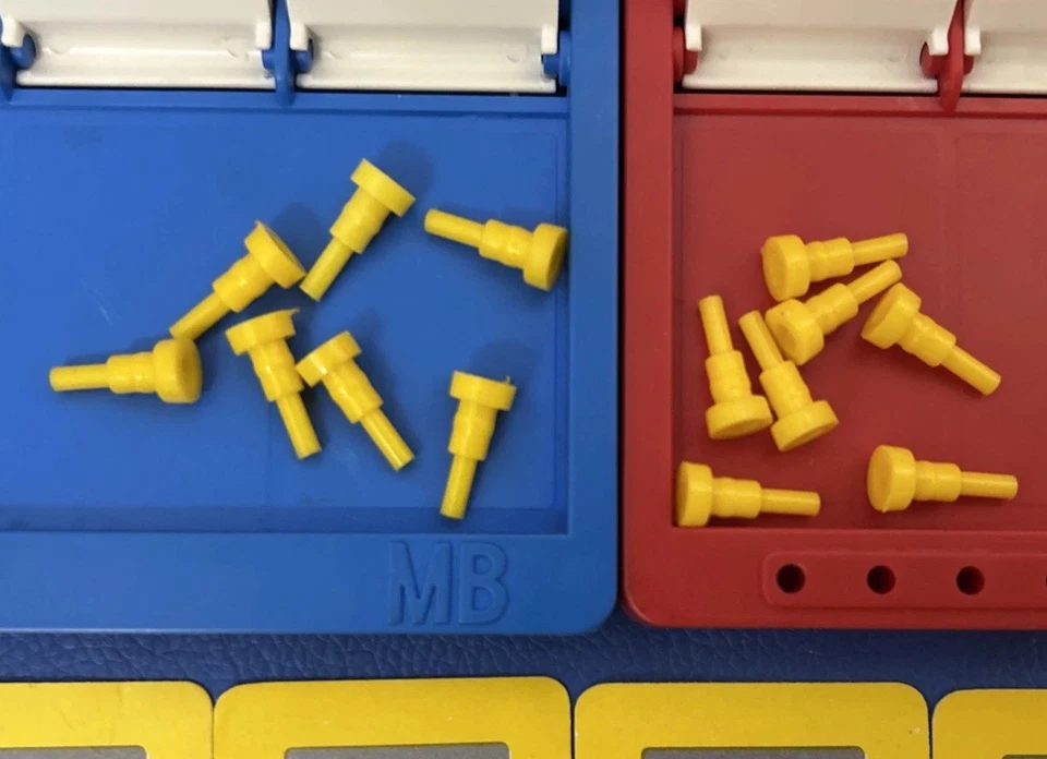 Guess Who? Board Game 1987 Classic Family Game - MB Games - Complete - VGC - Image 3 of 4