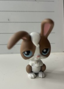 Littlest Pet Shop #121 Brown Sitting Bunny Rabbit Pet Pairs Authentic LPS