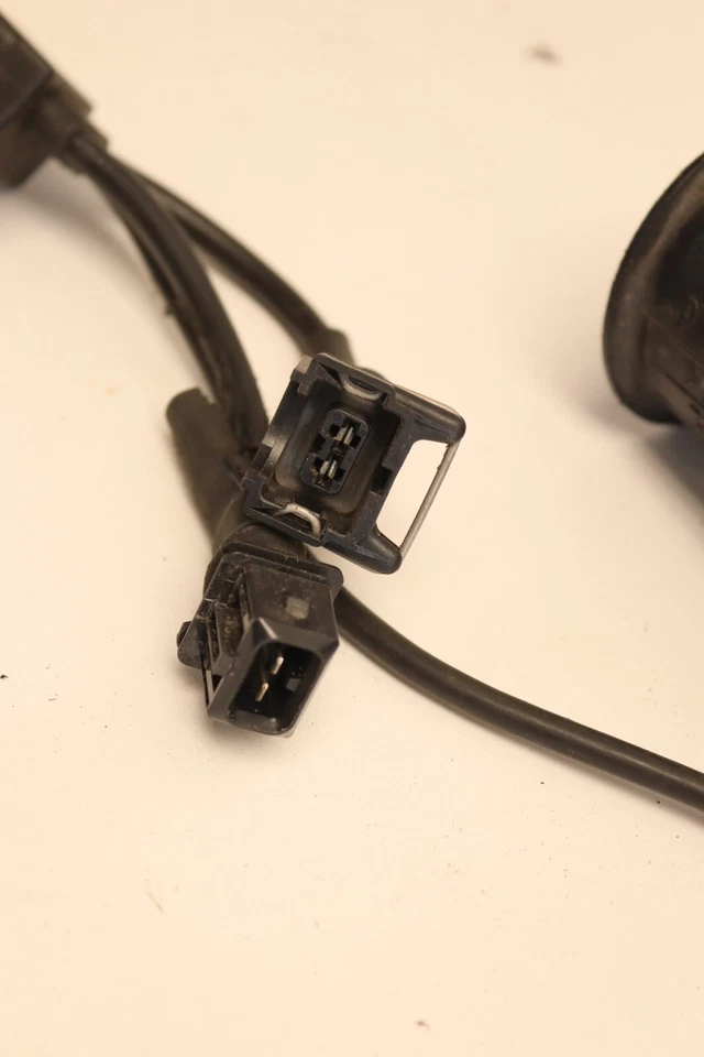 1996-2001 BMW R1100RT R1100RS ПРАВАЯ ПАССАЖИРСКАЯ СТОРОНА ВОЗДУХОЗАБОРНИК ВОЗДУХОВОД - Изображение 4 из 4