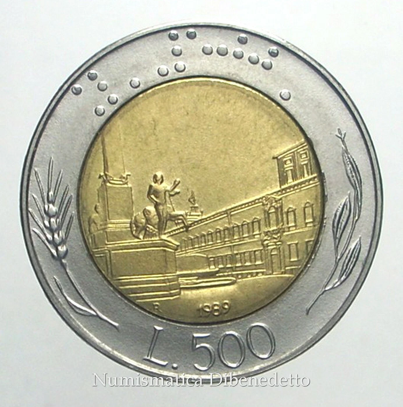 Foto 11 di 25