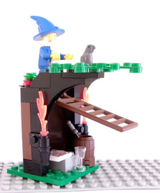 Lego Magic Shop  6020 Magic Shop 98% Complete