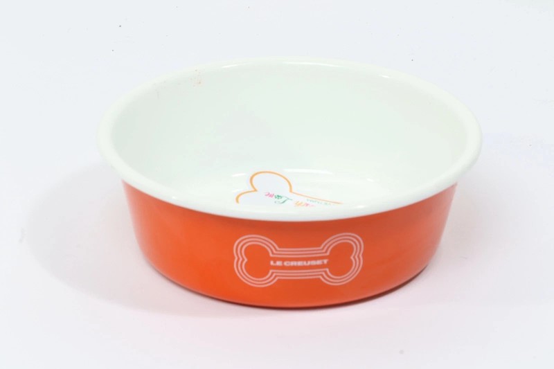 Le Creuset Large Dog Bowl/Dish Enamel On Steel   7 inch Orange 6 cups New